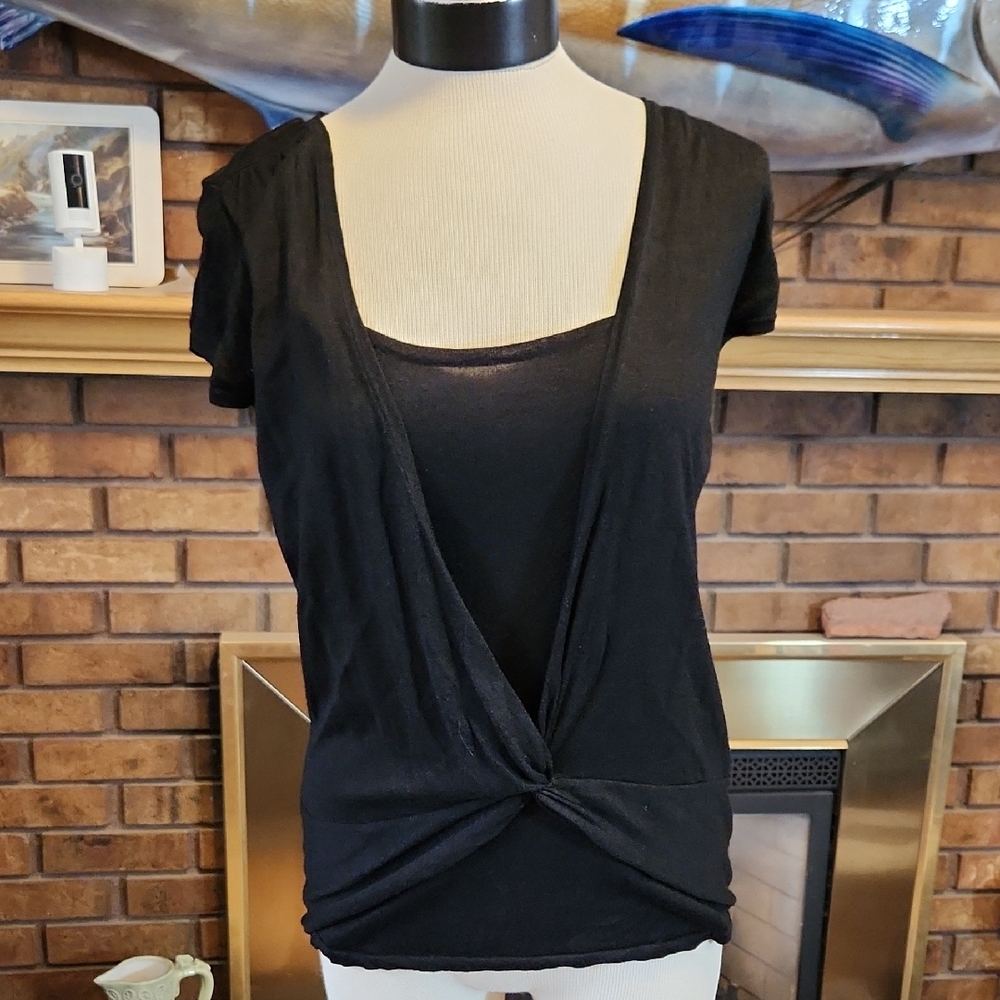 Sweaterworks Silk Blend Black Cap Sleeve Lightweight Top Size Medium Soft Layer